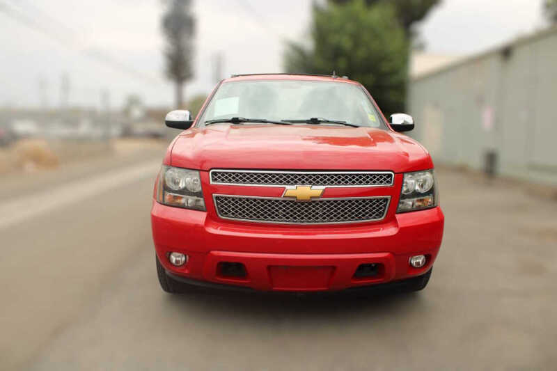 2012 Chevrolet Avalanche LS