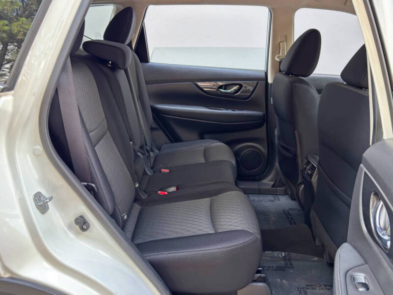 2017 Nissan Rogue