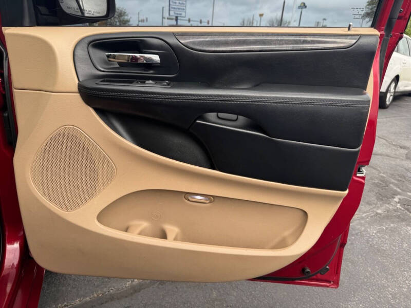 2016 Dodge Grand Caravan American Value Package