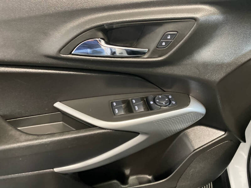 2024 Chevrolet Trax RS