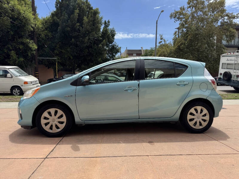 2013 Toyota Prius c One