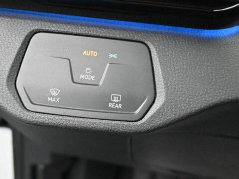 2022 Volkswagen ID.4 Pro