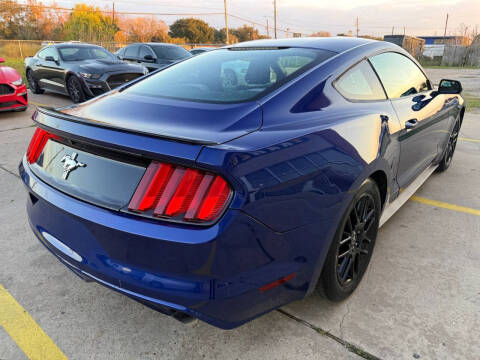 2015 Ford Mustang V6