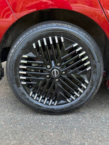 2024 Nissan LEAF SV PLUS