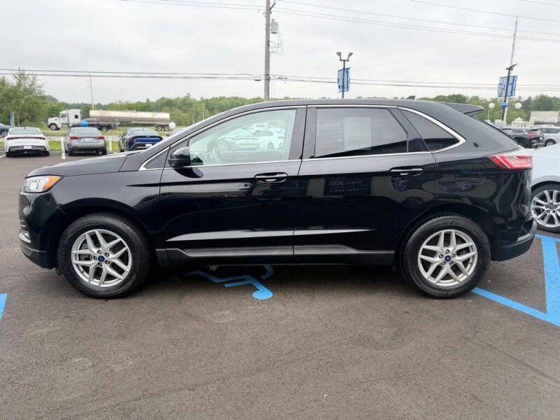 2022 Ford Edge