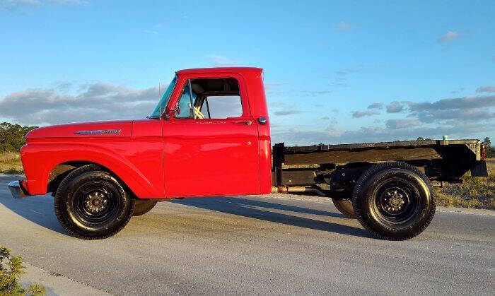1961 Ford F-250