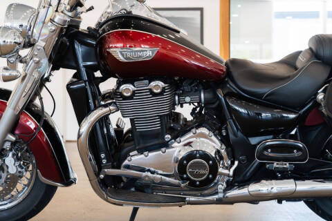 2015 Triumph Thunderbird