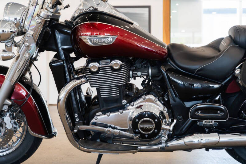 2015 Triumph Thunderbird
