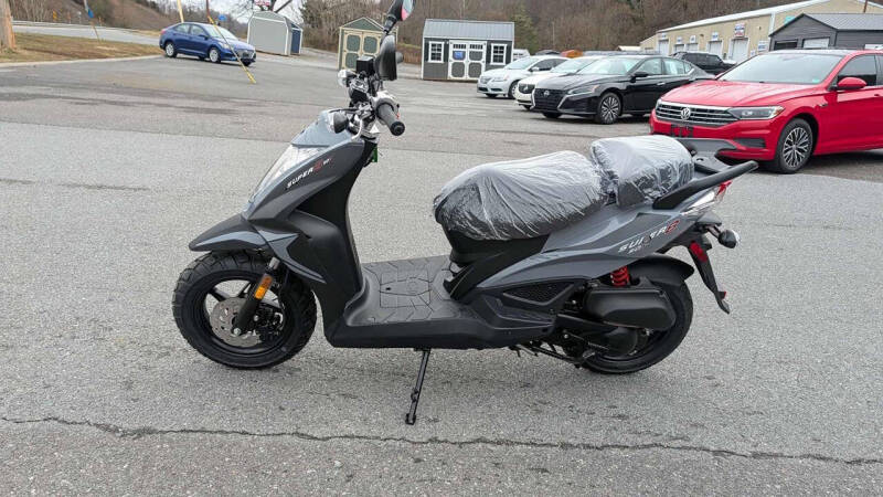 2025 Kymco Super 8 50X