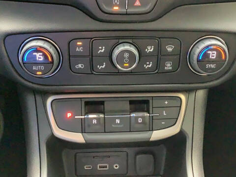 2023 GMC Terrain Denali