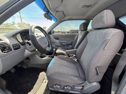 2005 Hyundai Accent GT