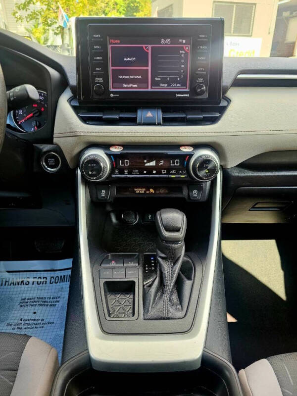 2021 Toyota RAV4 XLE