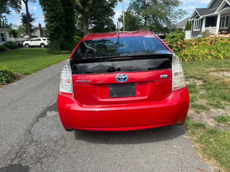 2010 Toyota Prius III