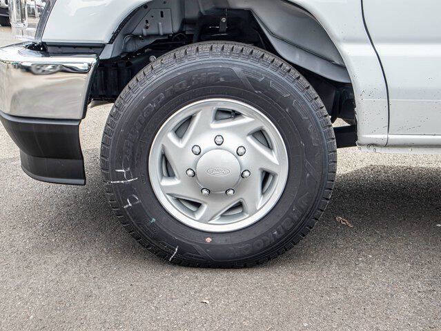 2025 Ford E-Series