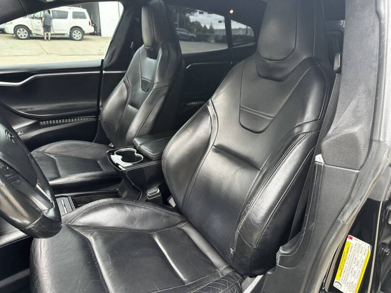 2016 Tesla Model S