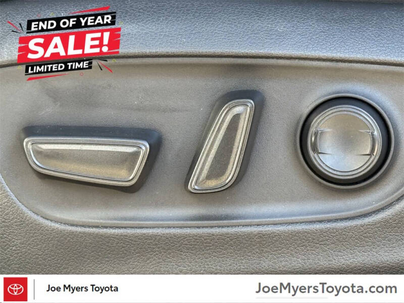 2025 Toyota RAV4 Hybrid XLE Premium