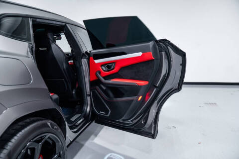 2021 Lamborghini Urus