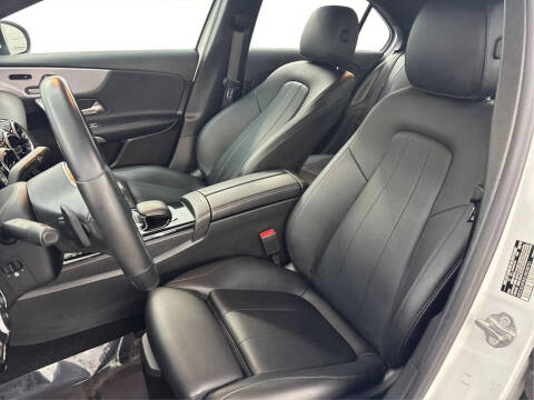 2020 Mercedes-Benz A-Class A 220 4MATIC