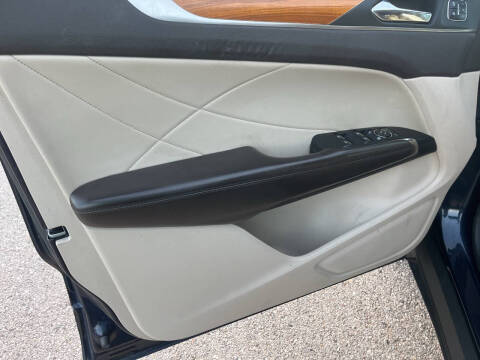 2017 Lincoln MKC Select