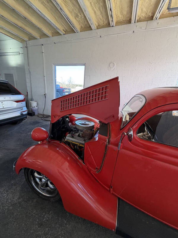 1935 Ford 5 Window  Coupe Coupe