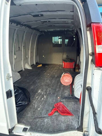 2021 Chevrolet Express 2500