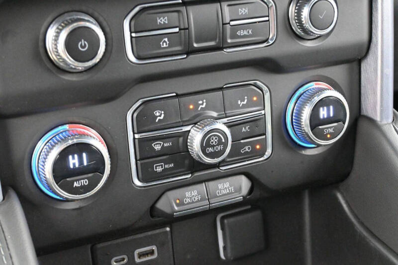 2023 GMC Yukon XL SLE