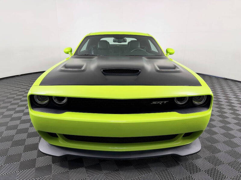 2015 Dodge Challenger SRT Hellcat