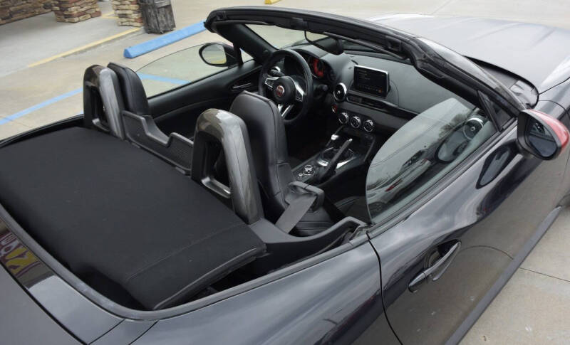 2017 FIAT 124 Spider Abarth