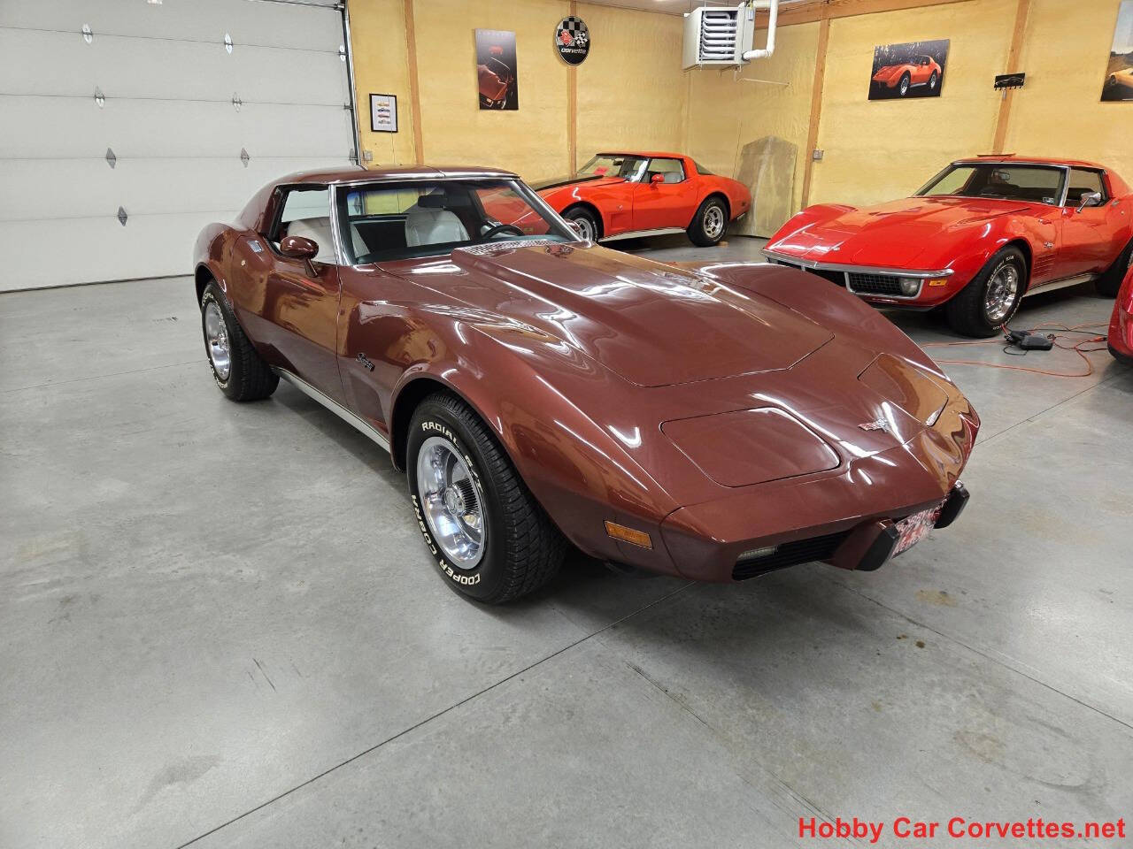 1976 Chevrolet Corvette 23
