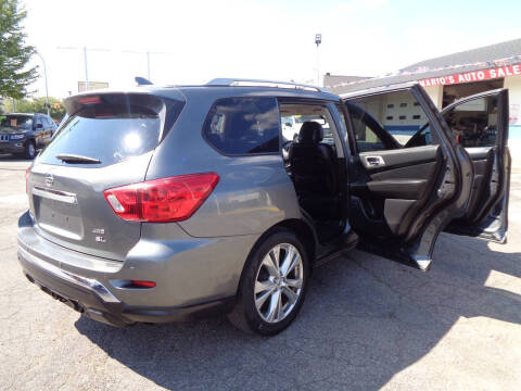2019 Nissan Pathfinder SL