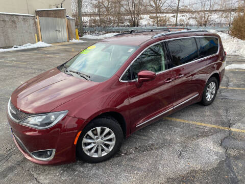 2019 Chrysler Pacifica Touring L