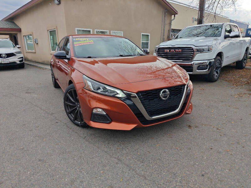 2021 Nissan Altima 2.5 SR