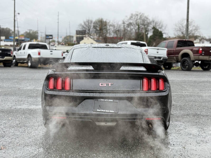 2017 Ford Mustang GT Premium