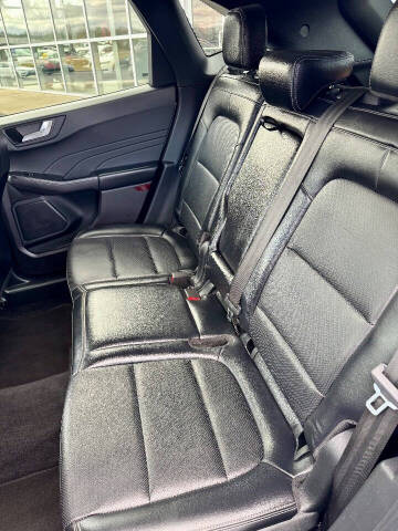 2021 Ford Escape SEL