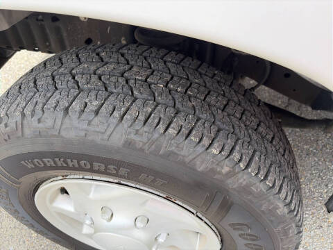 2009 Ford E-Series E-350 SD XLT
