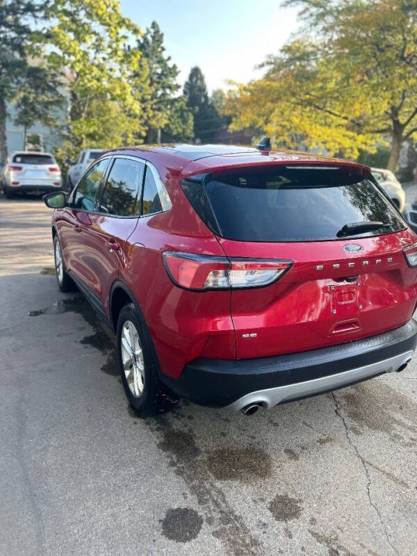 2022 Ford Escape SE