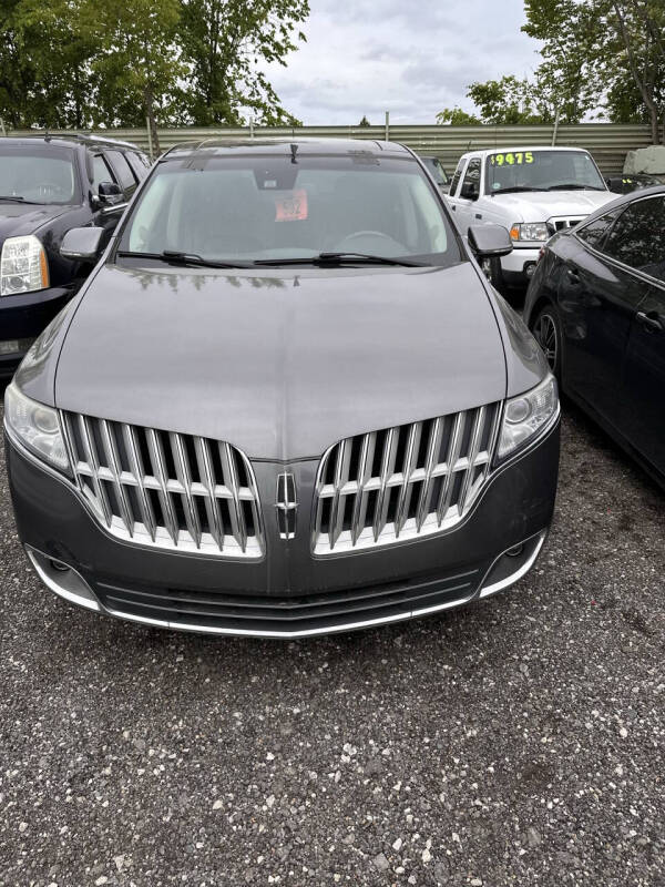 2010 Lincoln MKT