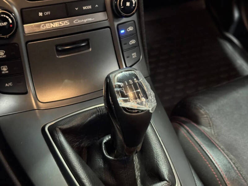 2014 Hyundai Genesis Coupe 3.8 R-Spec