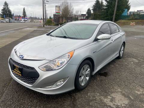 2013 Hyundai Sonata Hybrid for sale at Bright Star Motors in Tacoma WA