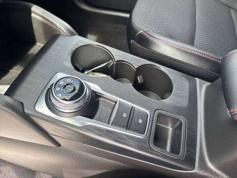 2025 Ford Escape Hybrid ST-Line Select