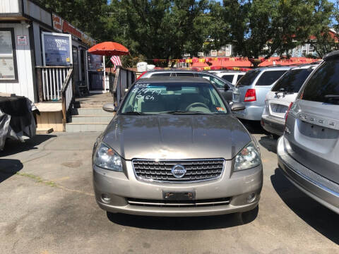 2005 Nissan Altima for sale at Chambers Auto Sales LLC in Trenton NJ