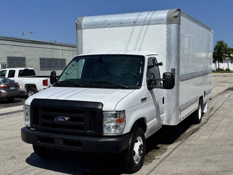 2022 Ford E-Series