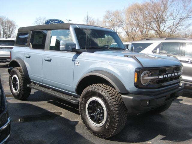 2024 Ford Bronco Outer Banks