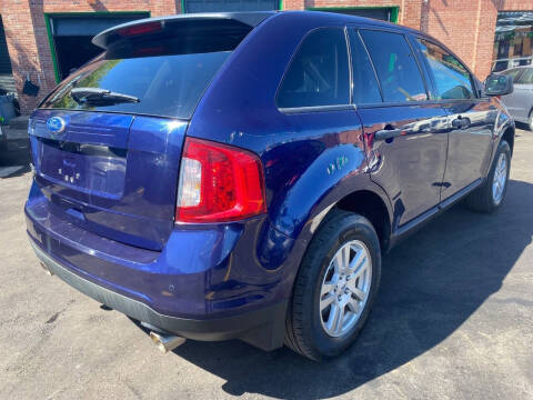 2011 Ford Edge SE