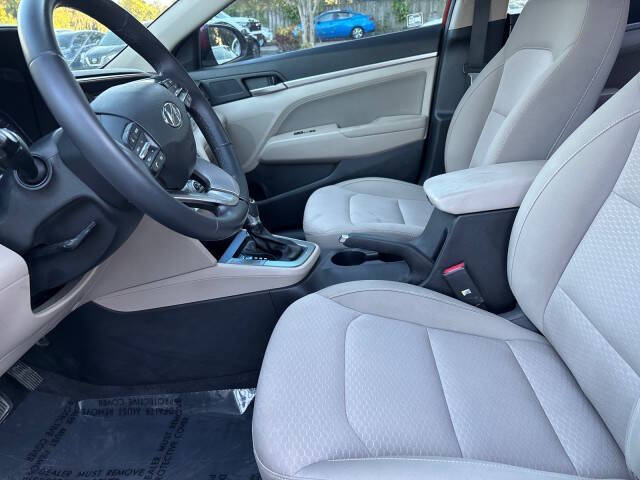 2020 Hyundai Elantra