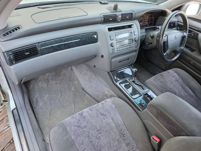 1999 Toyota Crown