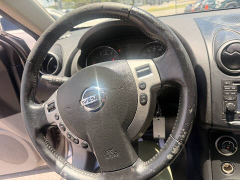 2011 Nissan Rogue SV