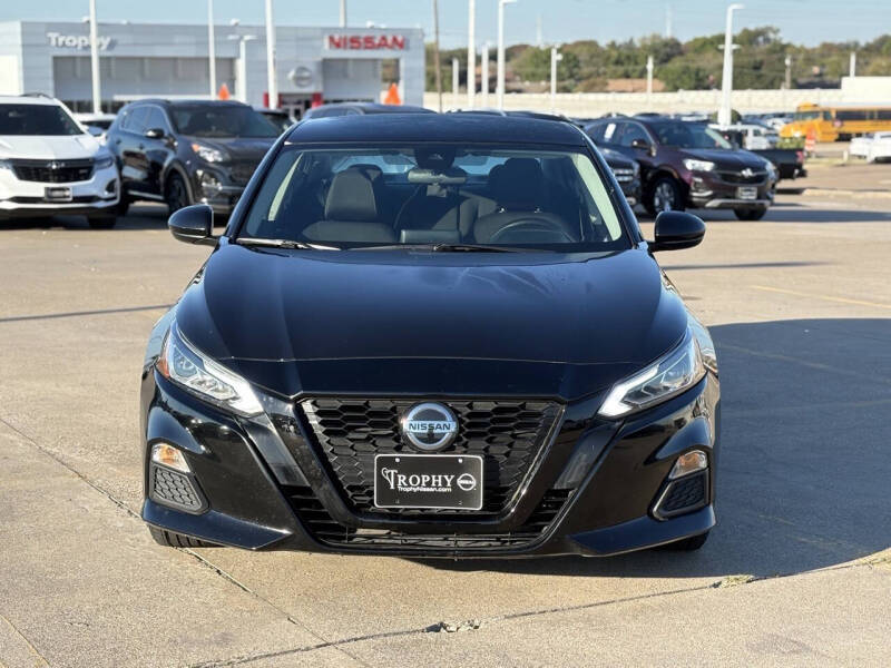 2022 Nissan Altima 2.5 SV