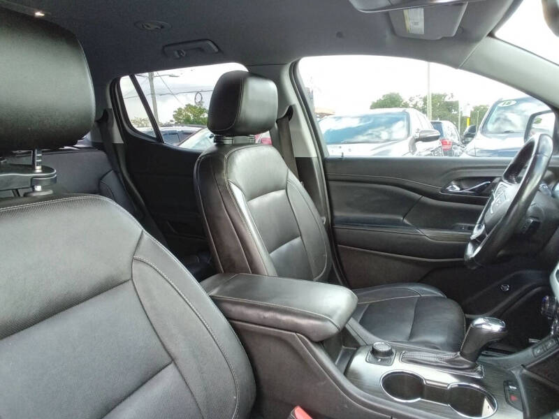 2019 GMC Acadia SLT-1