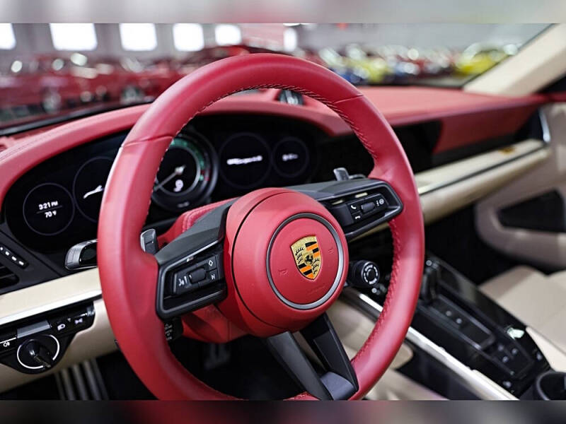 2021 Porsche 911 Targa 4S Heritage Design Edition